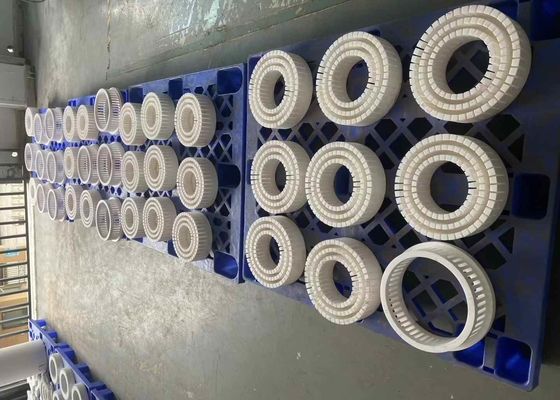 Aluminiumoxidkeramik mit 300 MPa Zugfestigkeit und 25 W/m·K Wärmeleitfähigkeit