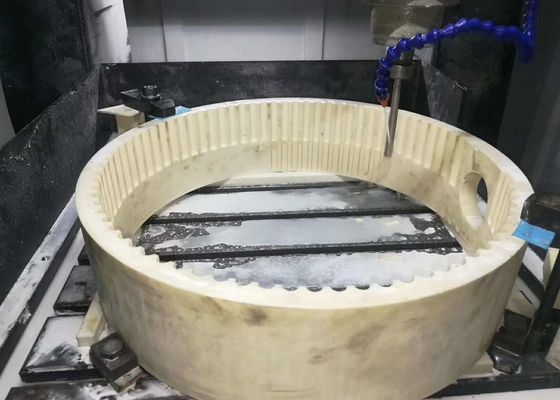 Hohe Druckfestigkeit bis zu 3000 MPa Aluminiumoxidkeramik mit einer Härte von 9 Mohs