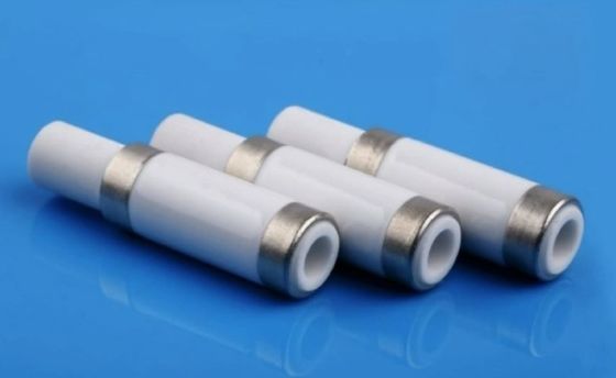 Dienstleistungen zur Metallisierung von Keramik mit hochwertiger Silberbeschichtung